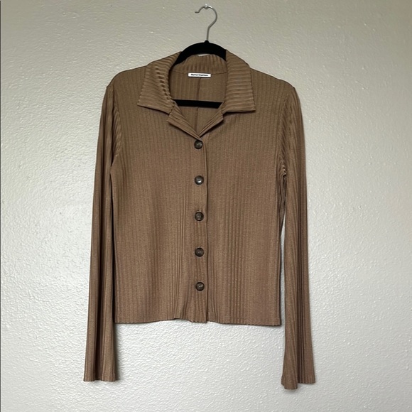 Reformation Ribbed Button-up - Picture 5 of 7